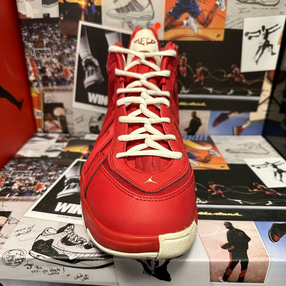 Jordan Melo M7 Size 9.5 Red/White Used Like New 414843-602 RARE With BOX